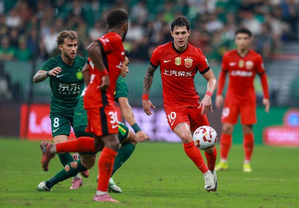 国安则以, 被蓉城逼平, gif 国安则以, 被蓉城逼平, gif