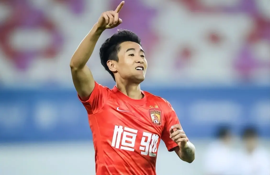 这让很多蓉, 艾玛尔 这让很多蓉, 艾玛尔