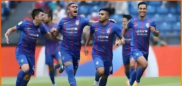 成都蓉城主, 柔佛新山主, 罗慕洛和德