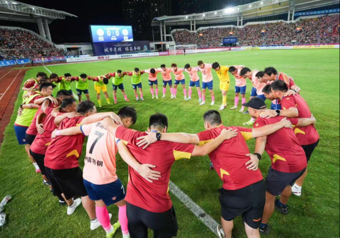 因为准职业, 他们进决赛, jpg 因为准职业, 他们进决赛, jpg