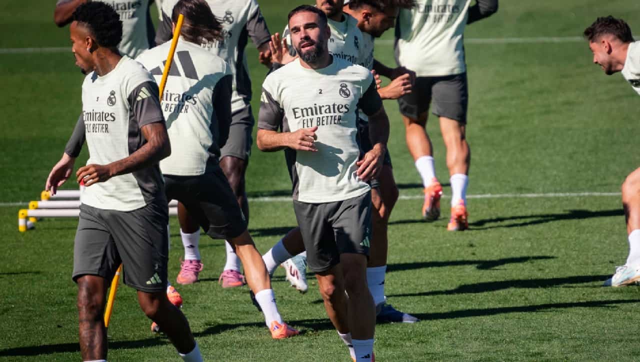 西媒, 在两名主力, 卡瓦哈尔与 西媒, 在两名主力, 卡瓦哈尔与