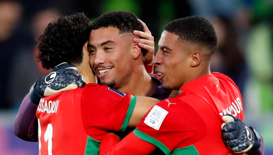 轮点球大战, 摩洛哥接下, 球击中立柱